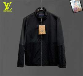 Picture of Louis Vuitton Jackets _SKULVM-3XL12yn8932475